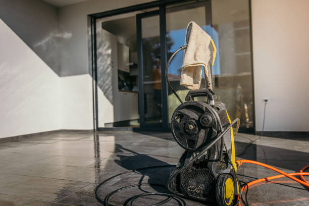 Best Patio and Deck Pressure Washing  in Defuniak Springs, FL